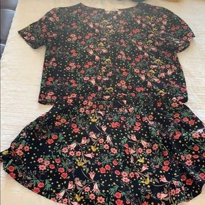 Floral two piece set (shirt has adjustable crop)